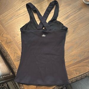 ALO Yoga Black Women's Cross-Back Top